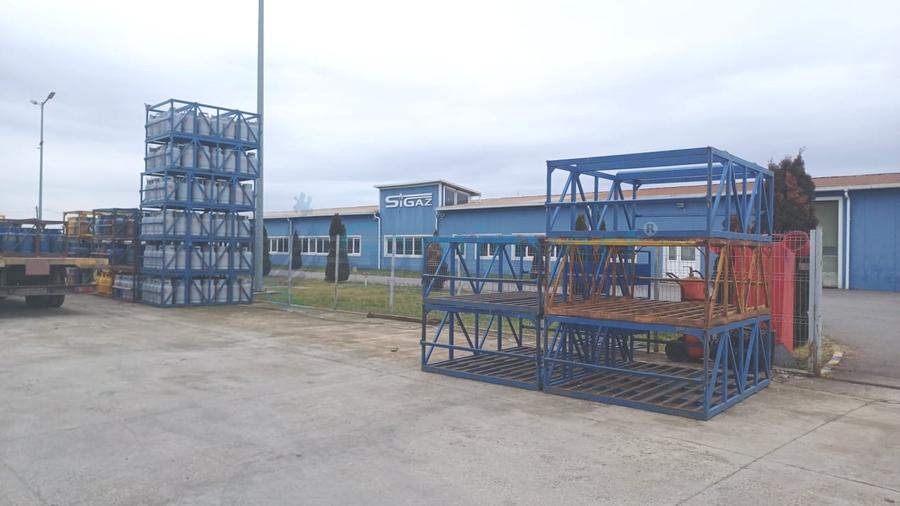 Spațiu industrial, de 3,417 mp, în Biharia