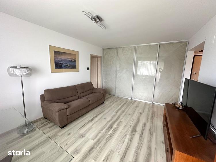 Apartament cu 2 camere, mobilat în Băneasa