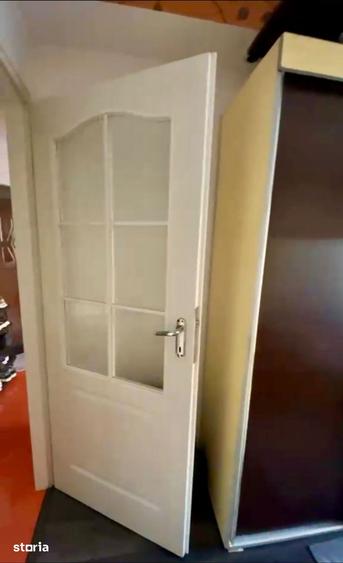 Apartament cu 2 camere decomandat, mobilat în Titan