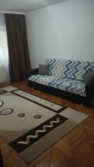 Apartament cu 2 camere decomandat în Steaua