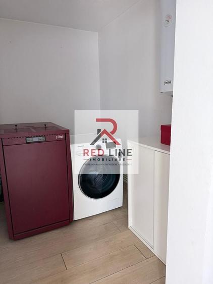 Casă individuală cu 5 camere cu Canalizare în Exterior Sud