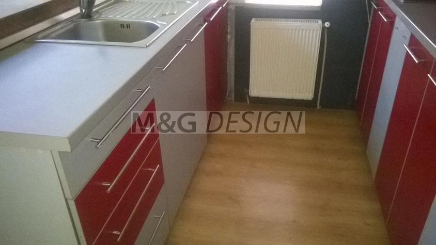 Casă individuală cu 6 camere cu Canalizare în Lunei