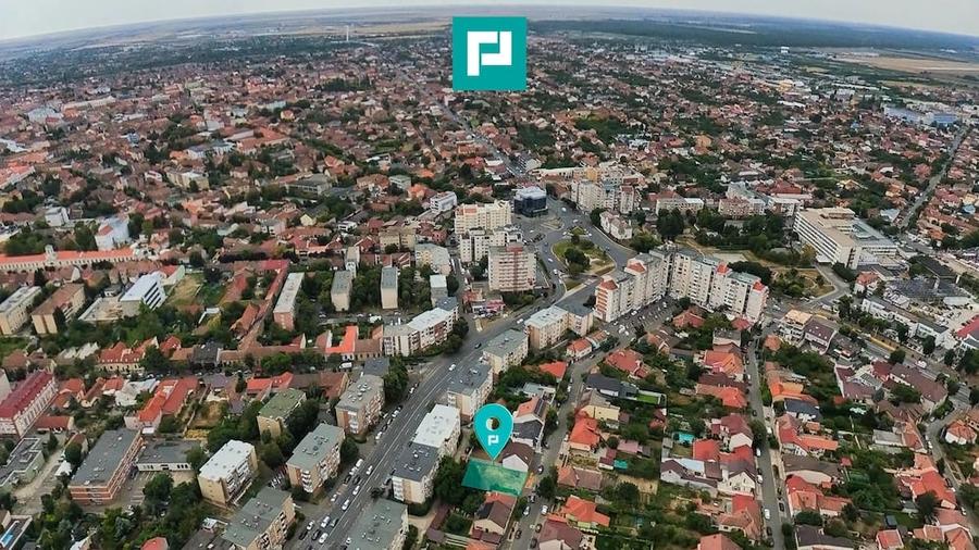 Teren de 355 mp, în Intim