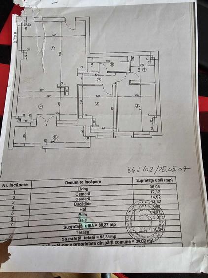 Apartament cu 3 camere decomandat în Titan
