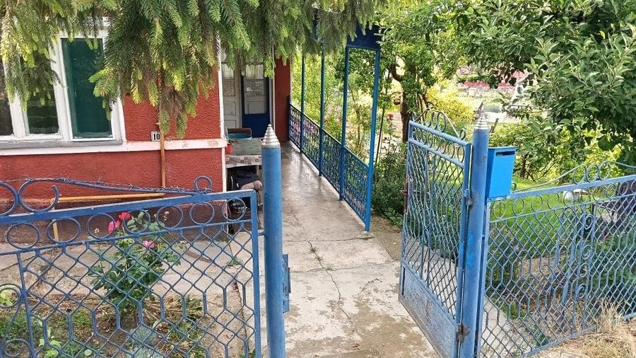 Casă cu 2 camere în Central