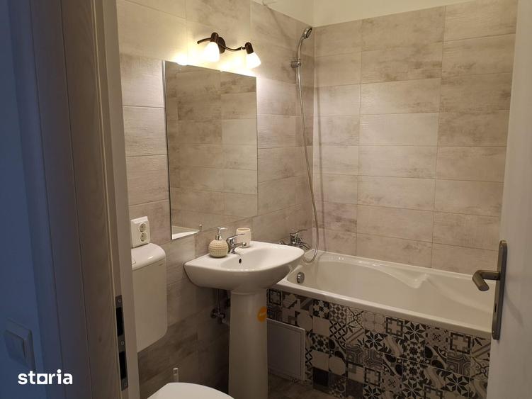 Apartament cu 2 camere decomandat în Lazaret