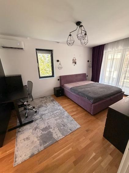 Apartament cu 2 camere semidecomandat, mobilat în Central