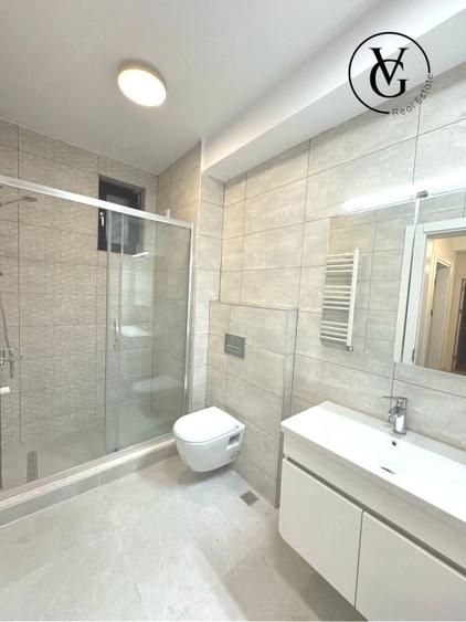 Apartament cu 2 camere decomandat, mobilat în Universitate