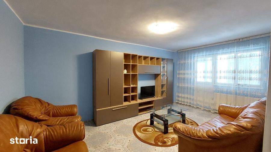 Apartament cu 2 camere decomandat în Micro 17