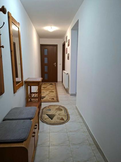 Garsonieră decomandată în Central