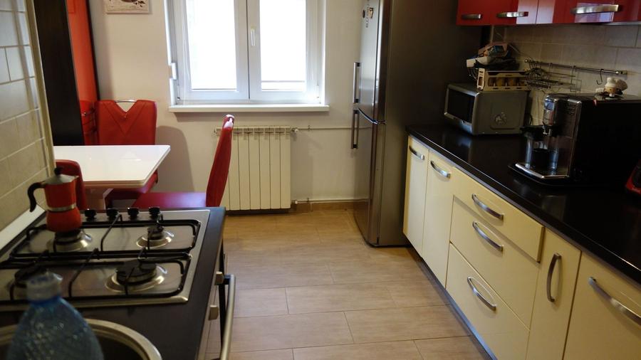 Apartament cu 2 camere decomandat în Vitan Mall