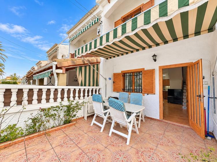 Apartament cu 3 camere decomandat, mobilat în Pipera