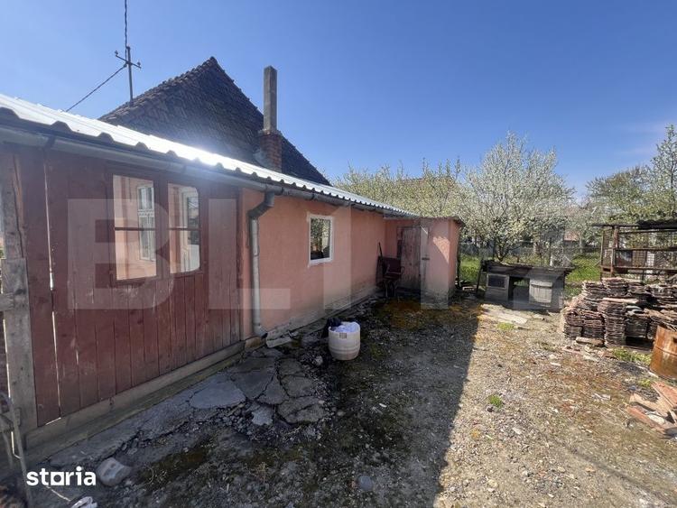 Casă cu 3 camere cu Teren 1263 Mp în Central