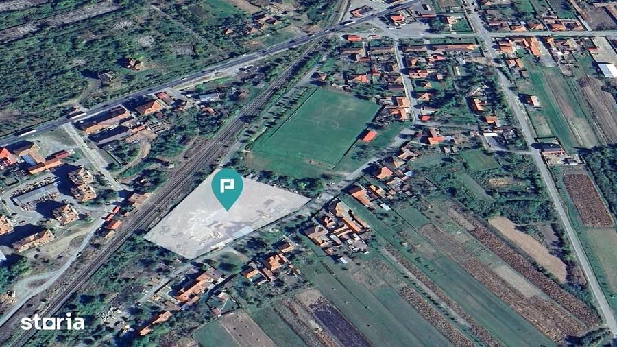 Teren de 8369 mp, în Margina