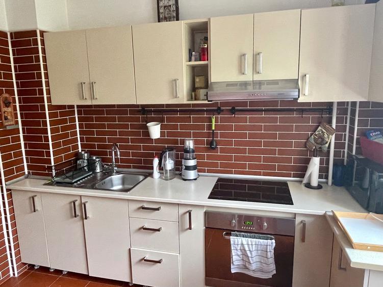 Apartament cu 2 camere semidecomandat în Obor