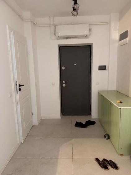 Apartament cu 2 camere decomandat, mobilat în Central