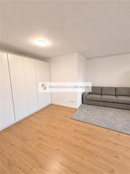 Apartament cu 2 camere semidecomandat, mobilat în Pipera