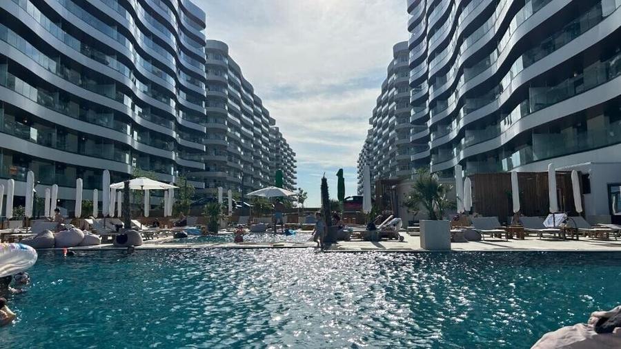 Apartament cu 3 camere decomandat, mobilat în Central
