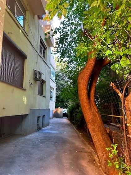 Apartament cu 2 camere semidecomandat în Iancului