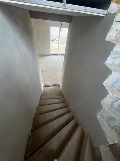Casă cu 2 camere cu Teren 500 Mp în Vladimirescu