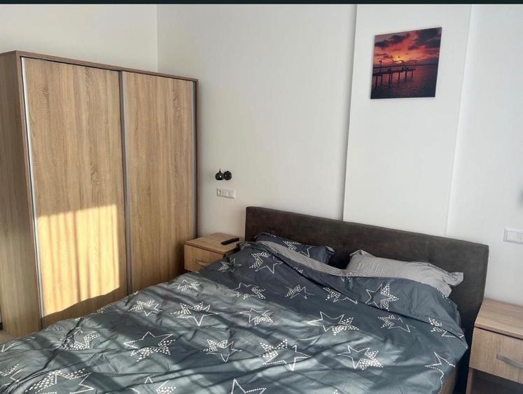 Apartament cu 2 camere decomandat în Micro 6