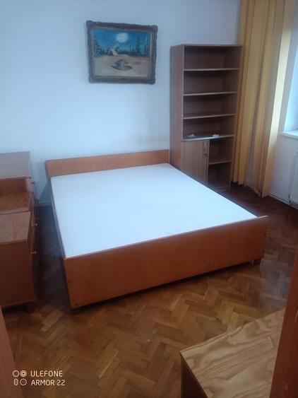 Apartament cu 2 camere în Micro 5