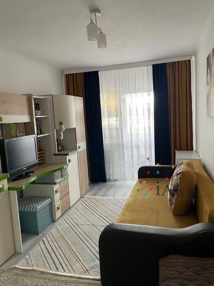 Apartament cu 2 camere decomandat în Calea București