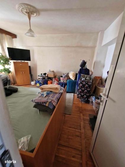De vanzare apartament cu 4 camere decomandat, balcon, 2 bai , boxa - 3