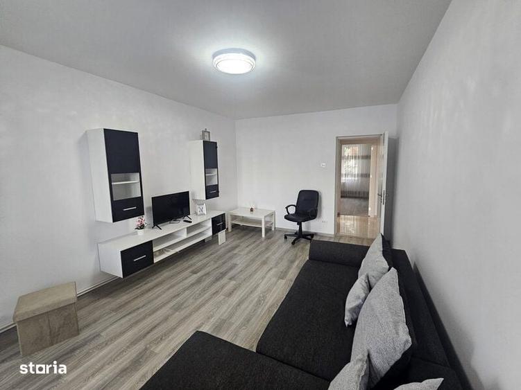 Apartament cu 3 camere decomandat în Pantelimon