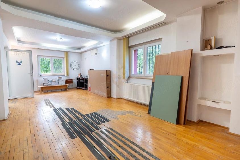 Casă cu Teren 471 Mp în Drumul Taberei
