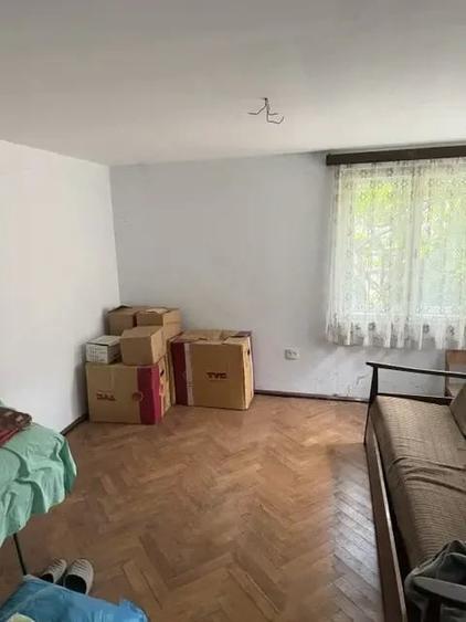 Casă cu Teren 168 Mp în Rahova