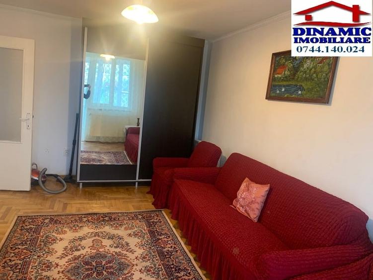 Apartament cu 2 camere decomandat în Dărmănești