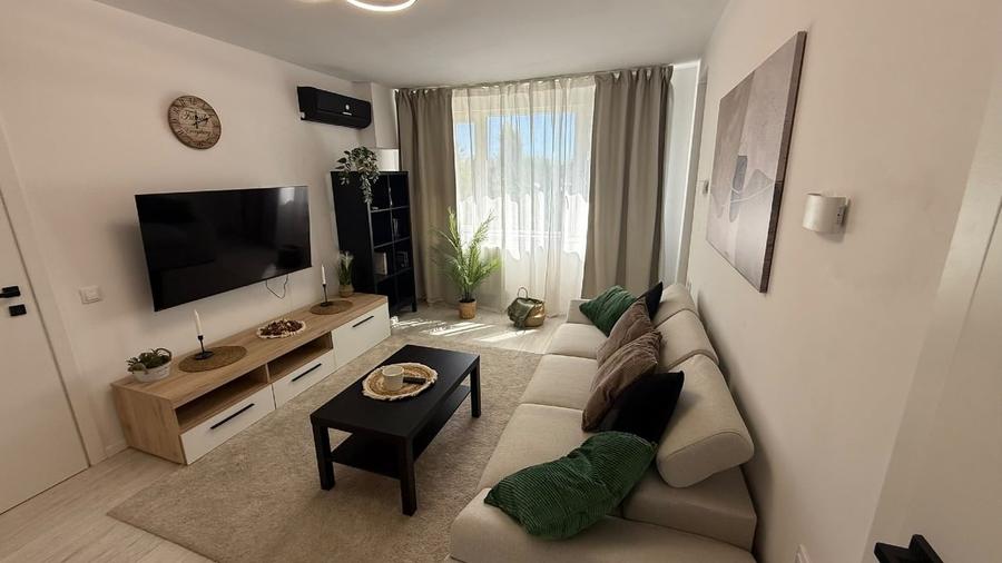 Apartament cu 2 camere semidecomandat, mobilat în Colentina