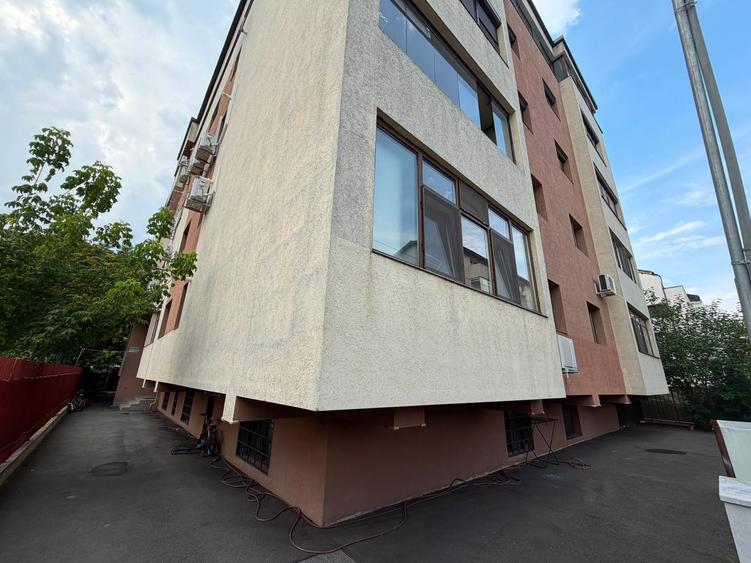2 camere 1 Decembrie Bloc 2013 Centrala proprie Metrou 10 Min - 9