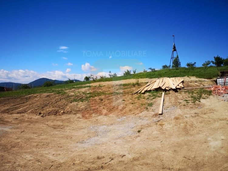 Teren Construcții intravilan de 650 mp, în Calea Romanului