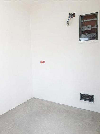 Casă cu 4 camere cu Teren 437 Mp în Sântandrei