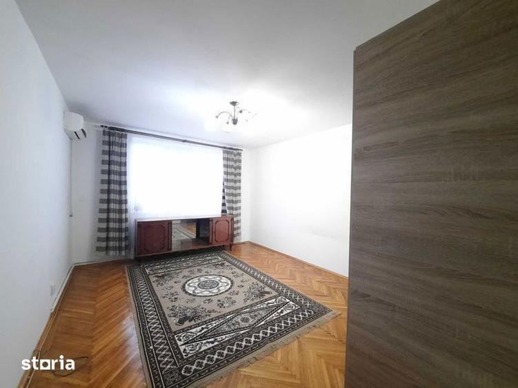 Apartament cu 3 camere decomandat în Ștrand