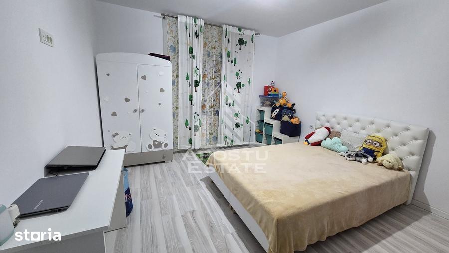 Casă cu 5 camere cu Teren 700 Mp în Șag
