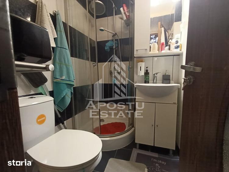 Apartament cu 4 camere în Steaua