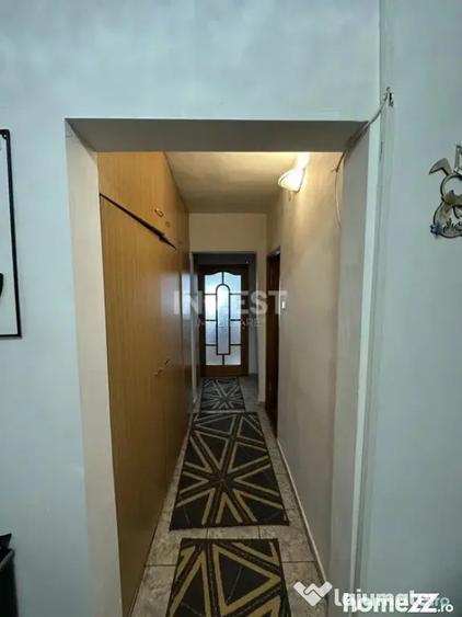 Apartament cu 3 camere decomandat în Canta