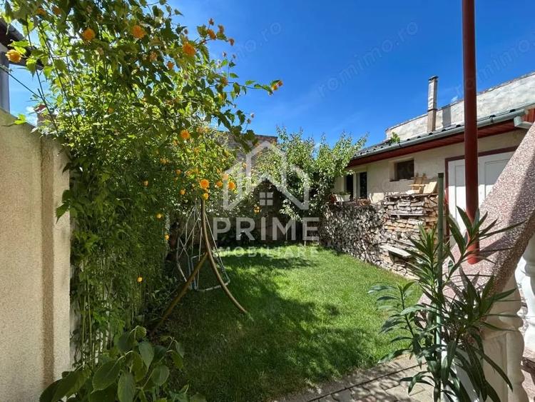 Casă cu 2 camere cu Teren 317 Mp în Ultracentral