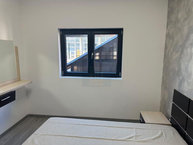 Apartament cu 2 camere semidecomandat, mobilat în Turda