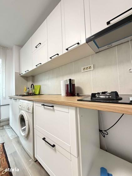 Apartament cu 3 camere decomandat în Păcurari