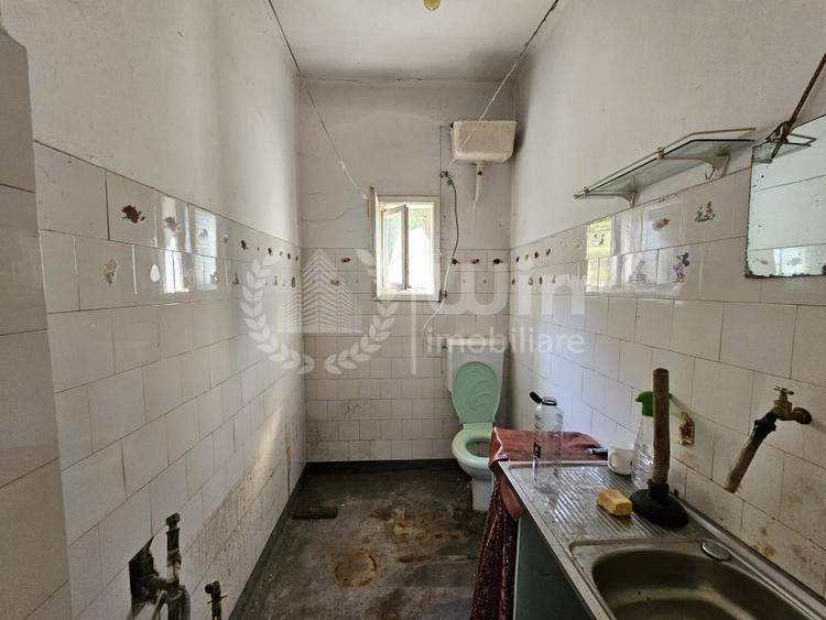 Casă individuală cu 2 camere cu Canalizare în Andrei Mureșanu