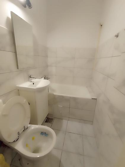 Garsonieră decomandată în Nicolina