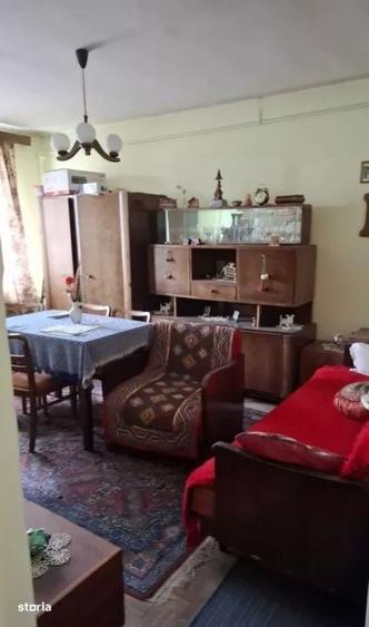 Apartament cu 3 camere decomandat în Grigorescu — fotografia 1
