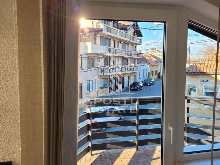 Casă individuală cu 3 camere cu Canalizare în Podgoria