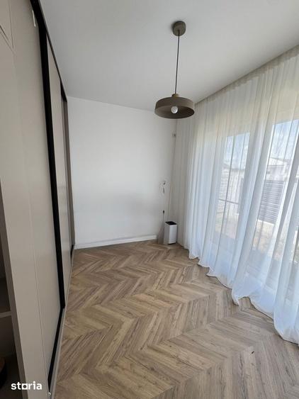 Casă cu 3 camere cu Teren 300 Mp în Berceni
