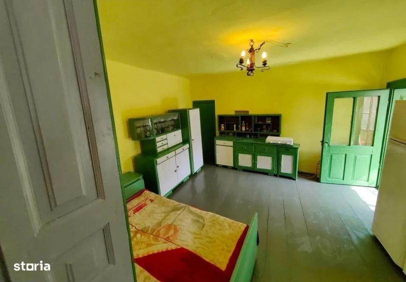 Casă cu 3 camere în Chesinț