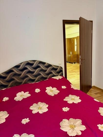 Apartament cu 3 camere decomandat, mobilat în Ampoi 3